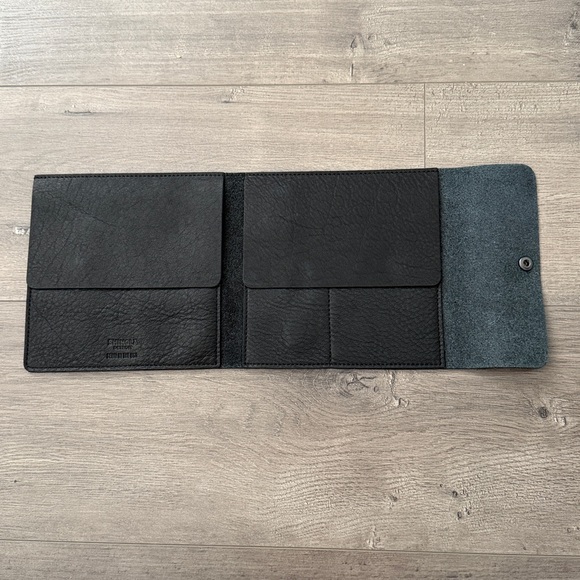 Shinola Detroit Black Leather Organizer 7inch - Picture 4 of 9